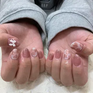 ネイル マキノ ユイのネイルデザイン