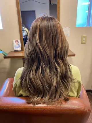 ロング カラー liL  hair サトウリョウタのヘアスタイル