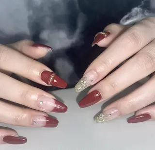 ネイル Queens テイのネイルデザイン