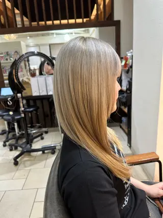 セミロング 我満 宏映のヘアスタイル