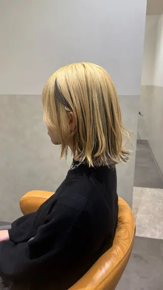 ミディアム カラー SALOWIN札幌大通り所属・札幌ブリーチカラー/ ダブルカラー/ドイのヘアスタイル