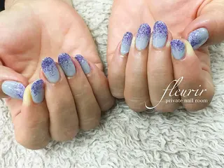 ミディアム ネイル フルリール 【プライベートサロンのネイルデザイン