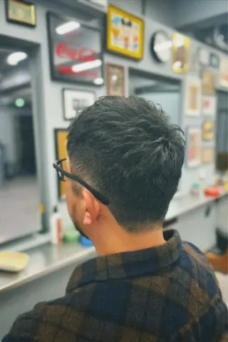ショート メンズ 池袋メンズパーマ フェード純平のヘアスタイル