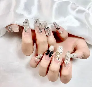 ネイル Amina nail salonのネイルデザイン