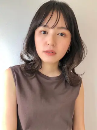 ミディアム カラー ✂︎HITOMI✂︎ 副店長のヘアスタイル