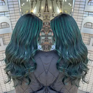 ロング カラー ハイライト/レイヤー /ハイトーン/AOIのヘアスタイル