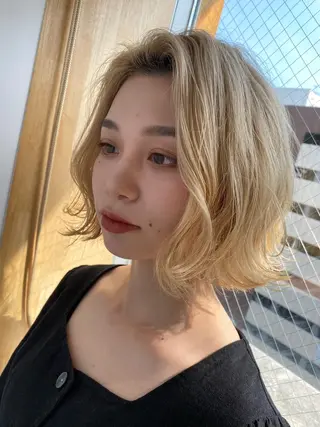 ショート カラー ヘアアレンジ 烏丸韓国ヘア🇰🇷 ayaka🎀のヘアスタイル