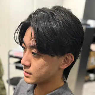 ミディアム メンズ 山中 翔平のヘアスタイル