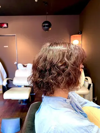 ミディアム メンズサロン AXLのヘアスタイル
