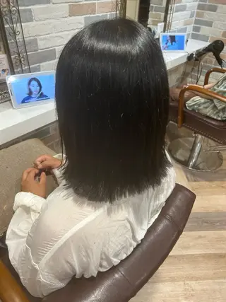 ミディアム 中原 琴音のヘアスタイル