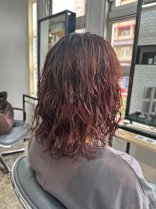 ミディアム パーマ 山本 菜月のヘアスタイル