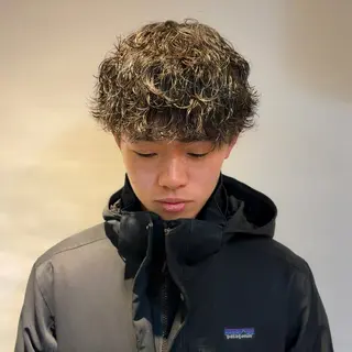 パーマ HANA所属・林 小桃のヘアスタイル