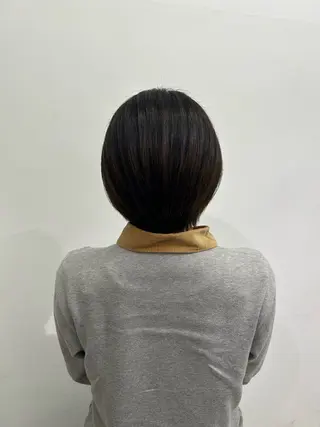 ショート Mei /オリーブ カラー/アレンジのヘアスタイル