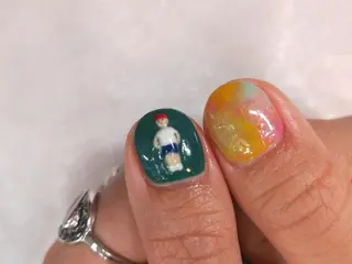 ネイル はばすみれ🎀ﾈｲﾙ 光ﾌｪｲｼｬﾙ ﾍｱのネイルデザイン
