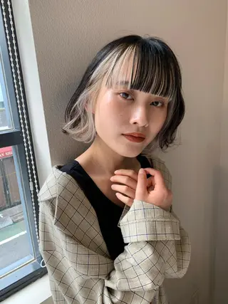 ミディアム カラー 須田 ゆかりのヘアスタイル