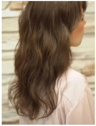 ロング カラー ササキ トモコのヘアスタイル