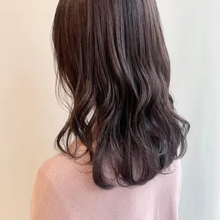 カラー 山口 莉奈のヘアスタイル