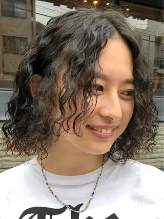 パーマ ブリーチ😼 ボブ✍️レイヤーのヘアスタイル
