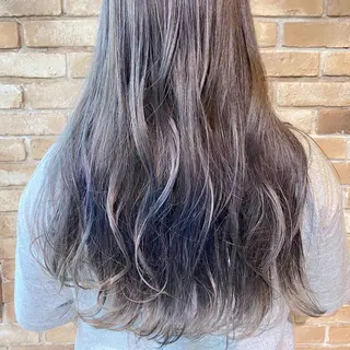 カラー 🦄Re.ly代表 灰野壮🦄のヘアスタイル
