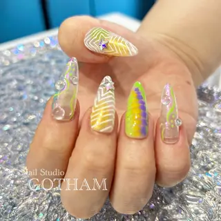 ネイル 高円寺駅からすぐ🌈 ネイルGOTHAMのネイルデザイン