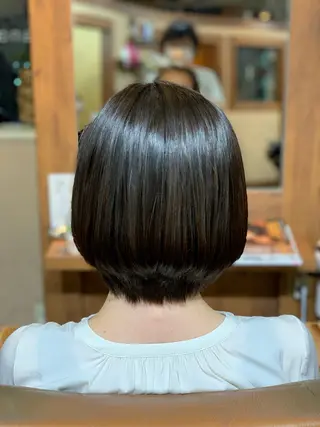 ショート 武田尚子🌸 自然に仕上がる矯正のヘアスタイル