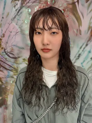 ロング パーマ ᴘʀɪᴢᴇ 🌜 ᴀɴʀɪ 🌜のヘアスタイル