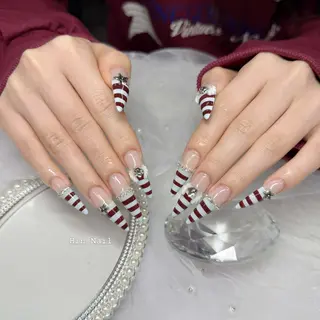 ネイル HIN NAILのネイルデザイン