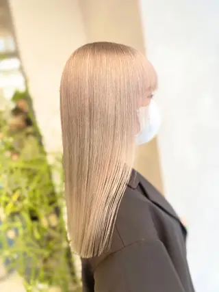 ロング カラー ハイトーン×レイヤー ／遠藤将太のヘアスタイル
