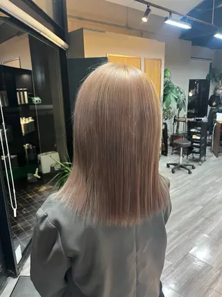 ミディアム alu yuinaのヘアスタイル