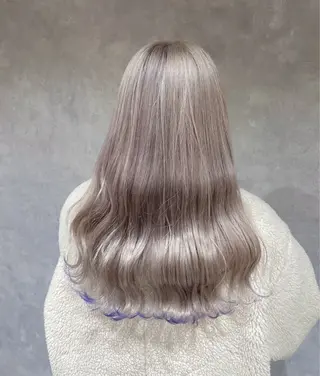 カラー Noa/レイヤー カット🩵パーマのヘアスタイル