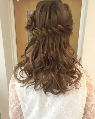 ミディアム ヘアアレンジ クニモトハルナ ボブ/柔らかカラーのヘアスタイル