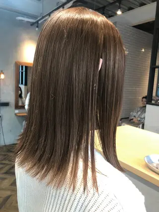 ミディアム 遠藤 眞実のヘアスタイル