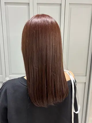 セミロング 西山 奈那のヘアスタイル