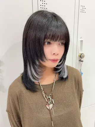 ミディアム ブリーチ⏳艶カラー Natsukiのヘアスタイル