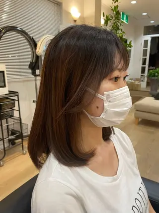 ミディアム 市野 ひかるのヘアスタイル