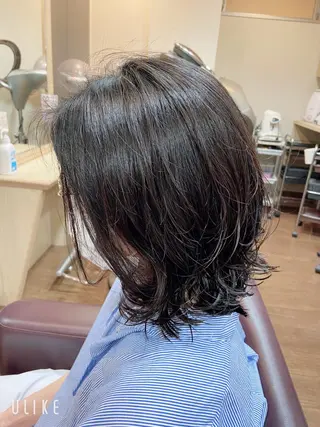ミディアム コバヤシ ユウスケのヘアスタイル