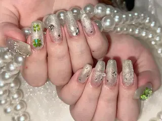 ネイル En ☀️のネイルデザイン