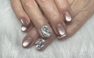 ネイル chiara  長さ出し/パラジェルのネイルデザイン