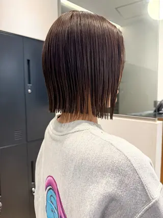ミディアム 須藤　優真 切りっぱなしボブのヘアスタイル