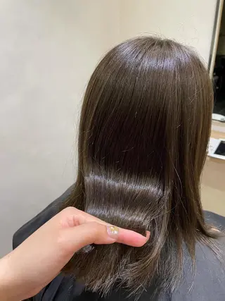ミディアム 髪質改善お任せ ください♪ひとみのヘアスタイル