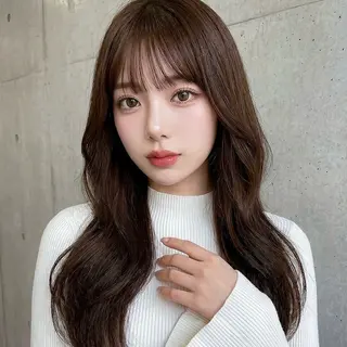 ロング 松葉 柚月のヘアスタイル