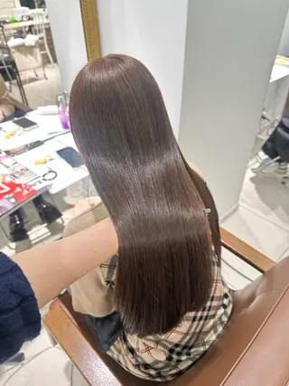 ロング カラー 髪質改善艶カラー🩶 Nanako ⟡.·のヘアスタイル