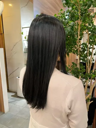 ロング カラー カワハラ ヒナコのヘアスタイル