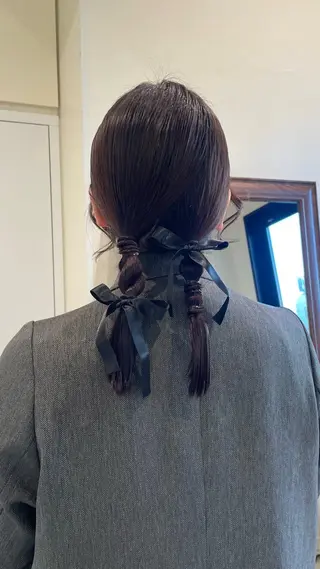 ヘアアレンジ 垢抜け小顔レイヤー オリーブ/スミレのヘアスタイル