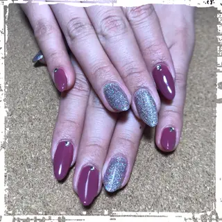 ネイル ECLAT エクラ所属・寺山 千鶴のネイルデザイン