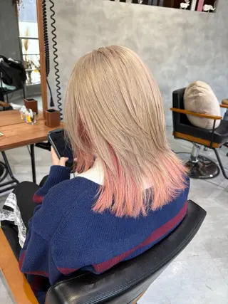 セミロング カラー すぎもと さき⚡️ レイヤー･*パーマのヘアスタイル