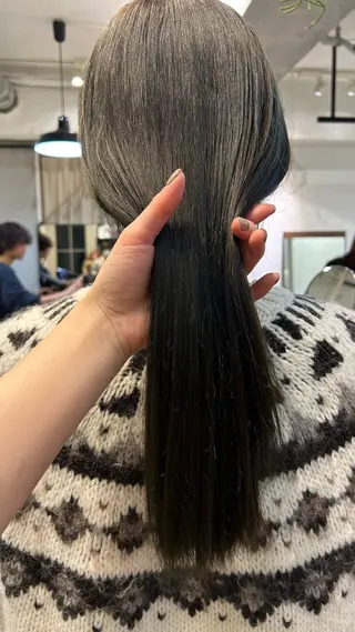 じゅわっと暖色カラー 🍊Moemiのヘアスタイル