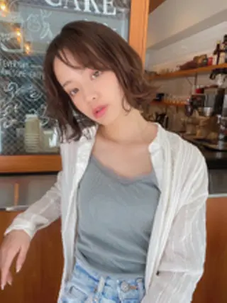 カラー セミロング ⭐️Shelter by TOKYO⭐️のヘアスタイル
