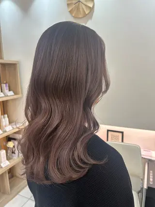 ロング カラー 宮崎 妃楠のヘアスタイル