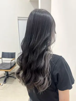 ロング カラー 長山 茉白のヘアスタイル